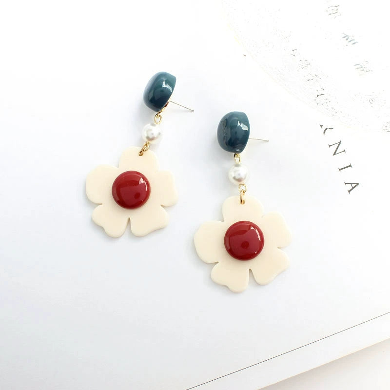 レトロフラワーピアス
