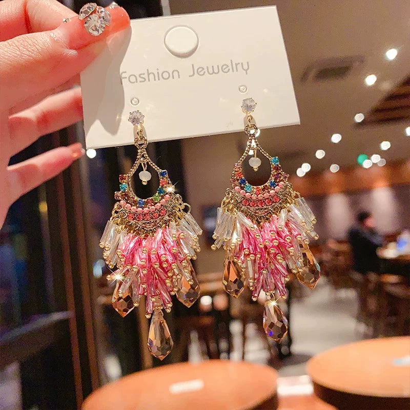 クリスタルベールピアス