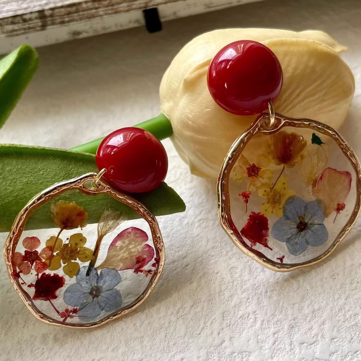 フレンチビンテージドライフラワーピアス