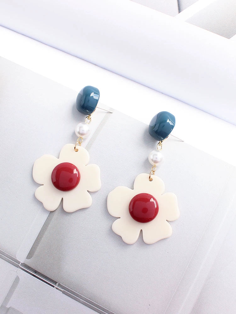 レトロフラワーピアス