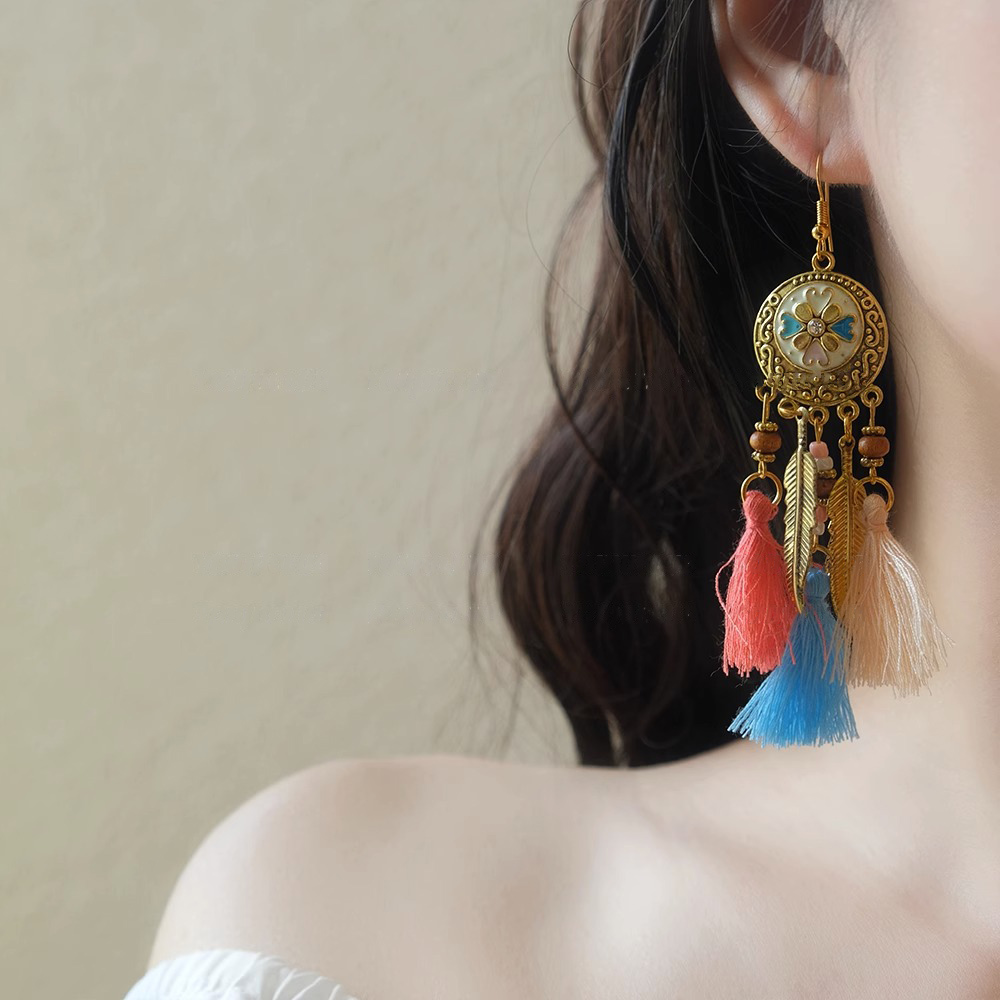 レトロタッセルピアス